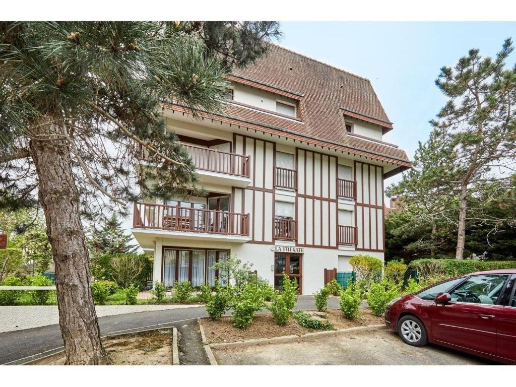 Studio Residence La Fregate Hyper-Centre Cabourg Exterior foto